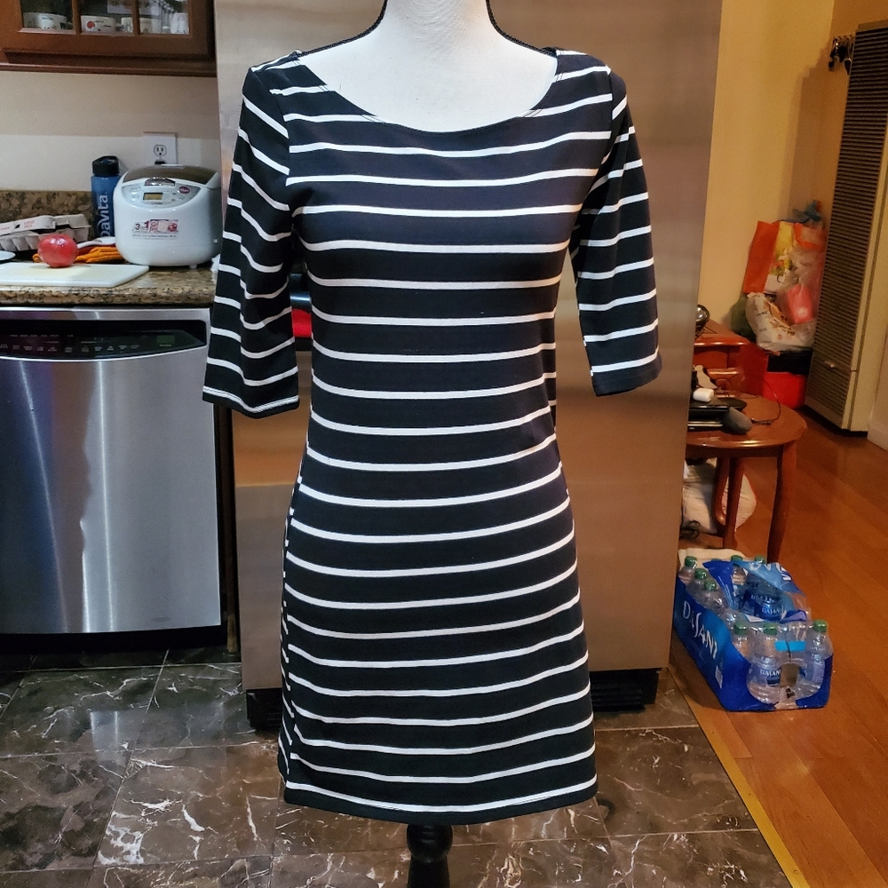 Striped black and white dress
